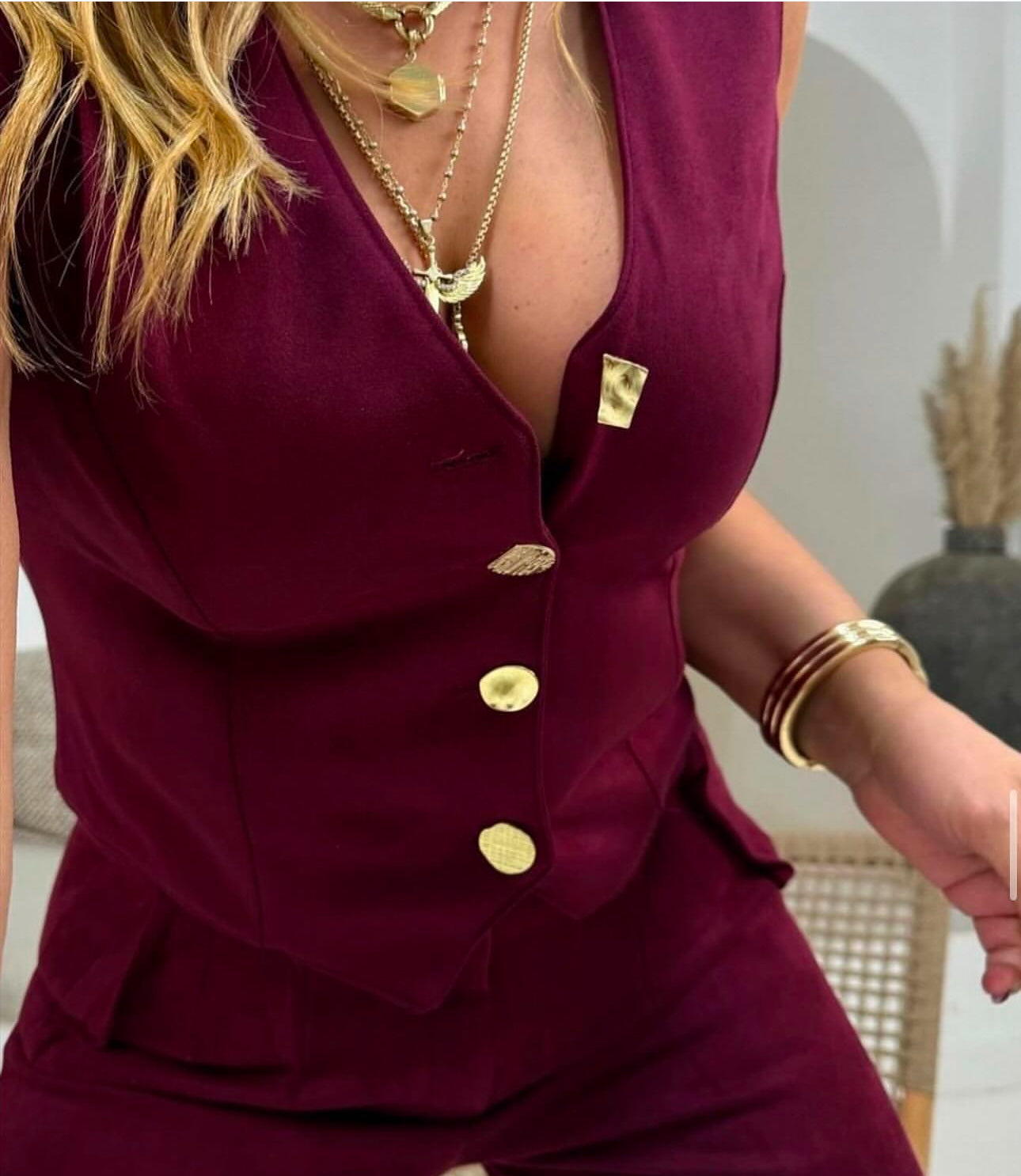 Set Red Buckskin Suit with Buttons and Vest